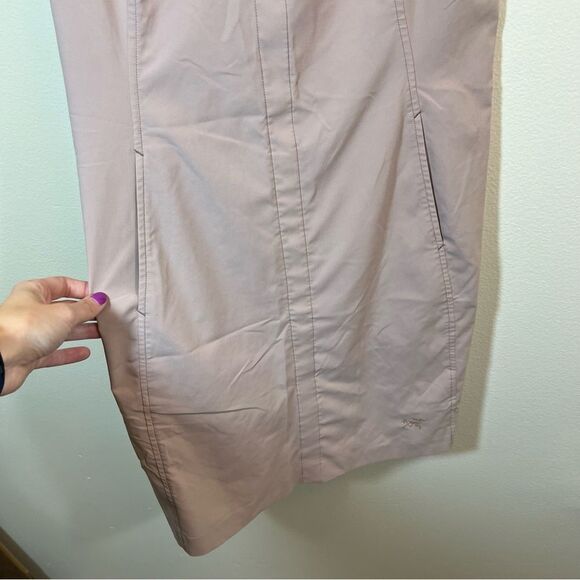 Arc’teryx Cala Taupe Athletic Dress Women’s Small Cream - Picture 9 of 16
